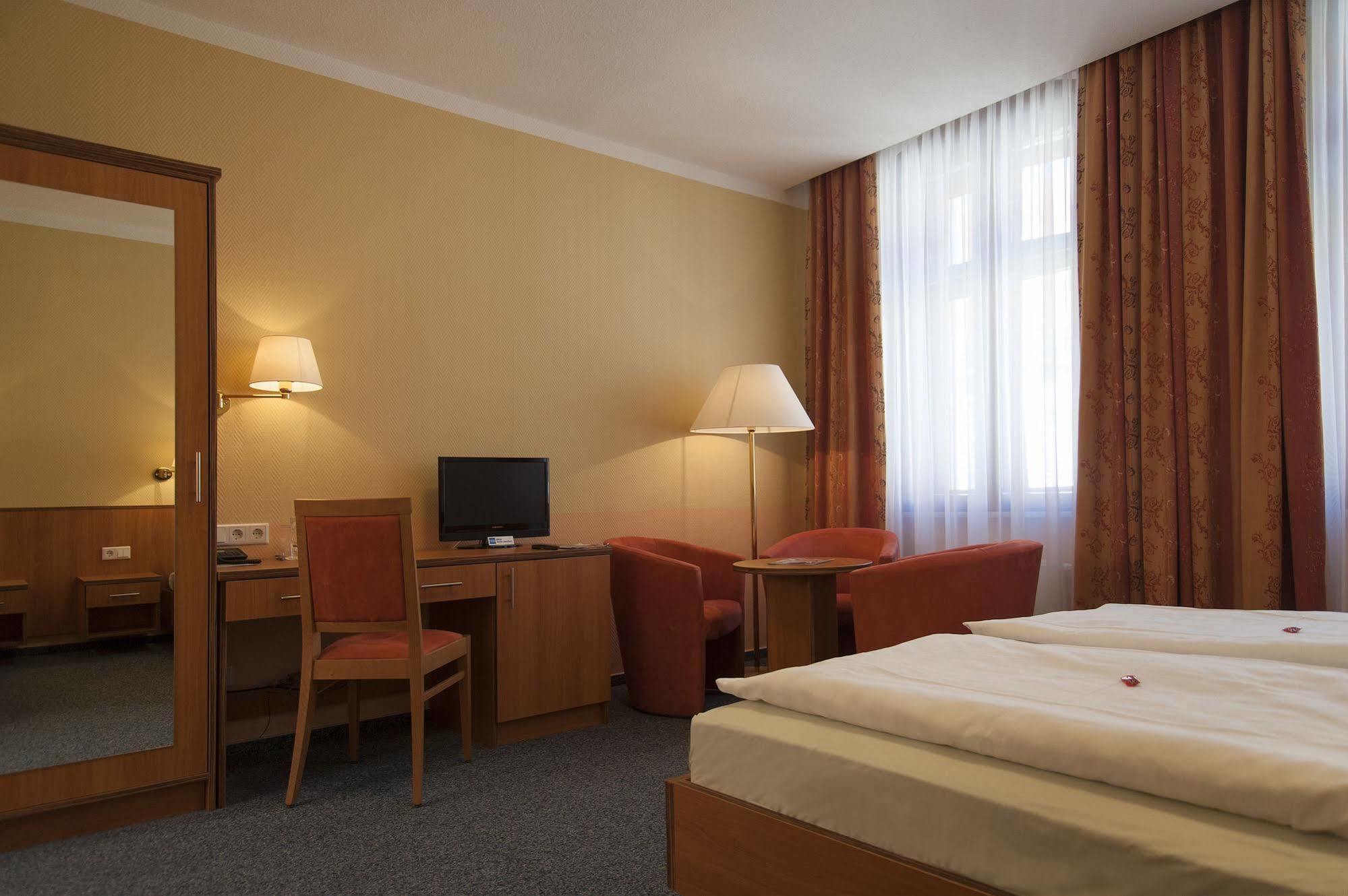 Europa Hotel 3*